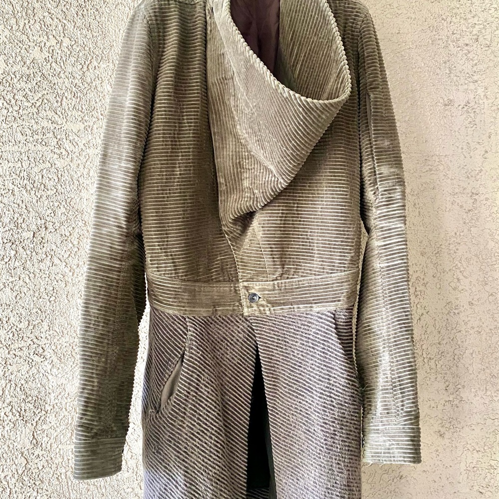 Rick Owen’s Men Velvet Coat Jacket Long Sleeve Collector Item